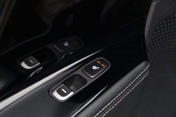Kia Niro 1.6 GDI PHEV ExecutiveLine / PANODAK / KEYLESS / DODEHOEK / CAMERA / JBL
