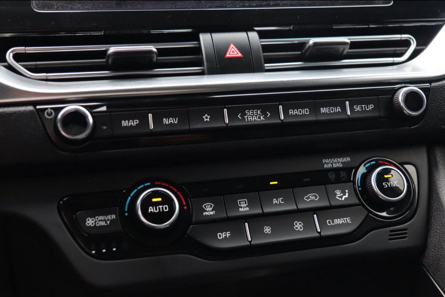 Kia Niro 1.6 GDI PHEV ExecutiveLine / PANODAK / KEYLESS / DODEHOEK / CAMERA / JBL