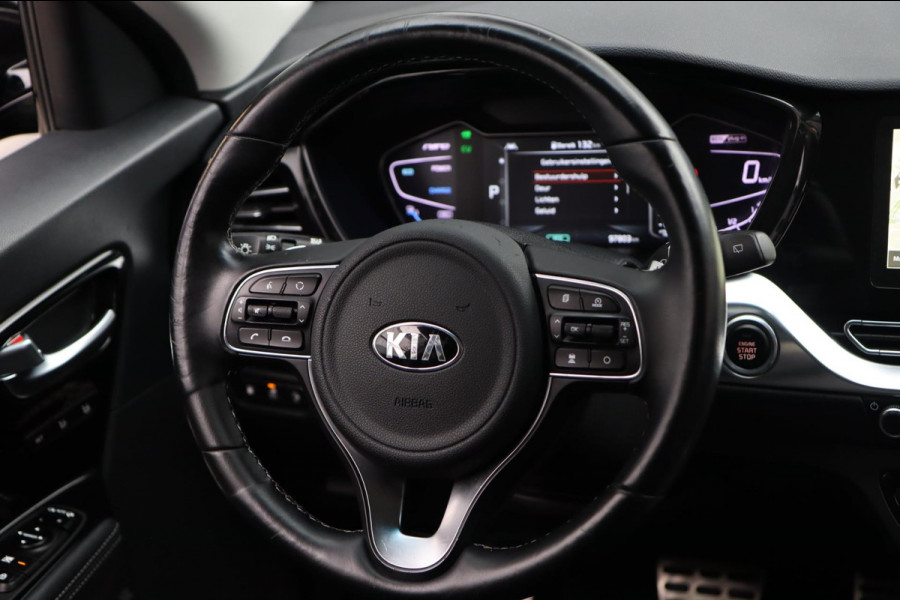 Kia Niro 1.6 GDI PHEV ExecutiveLine / PANODAK / KEYLESS / DODEHOEK / CAMERA / JBL