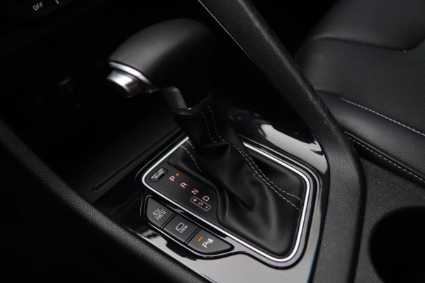 Kia Niro 1.6 GDI PHEV ExecutiveLine / PANODAK / KEYLESS / DODEHOEK / CAMERA / JBL