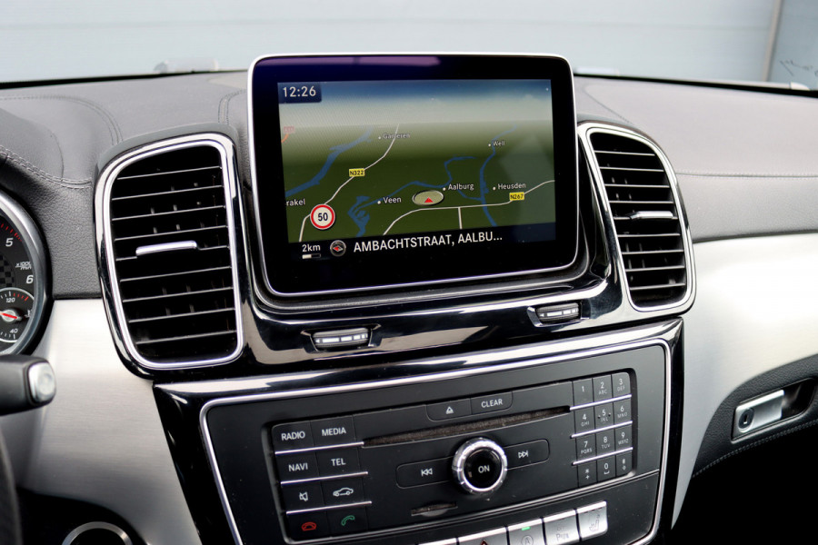 Mercedes-Benz GLE 350 d 4MATIC | Luchtvering | Distronic+ | Surround Camera | Harman/Kardon | Panoramadak | Trekhaak | Memory | Dodehoekassistent | Nightpakket | Nappa Leder |