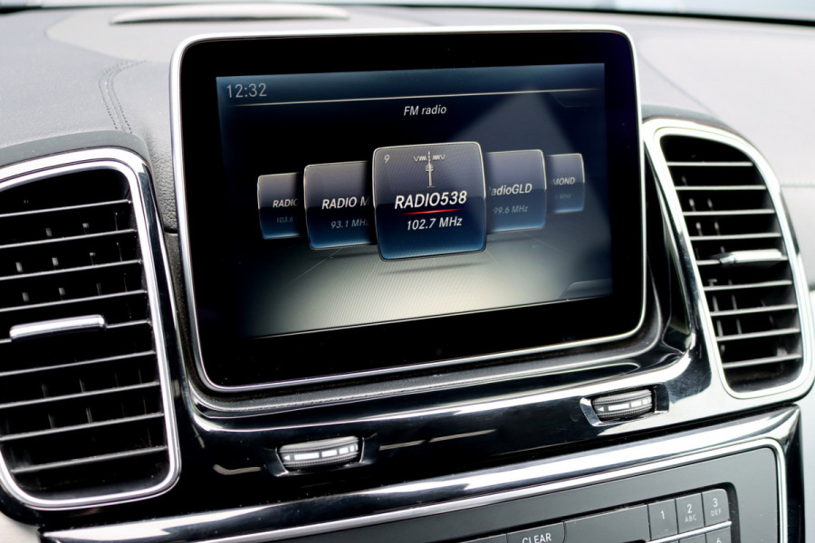 Mercedes-Benz GLE 350 d 4MATIC | Luchtvering | Distronic+ | Surround Camera | Harman/Kardon | Panoramadak | Trekhaak | Memory | Dodehoekassistent | Nightpakket | Nappa Leder |