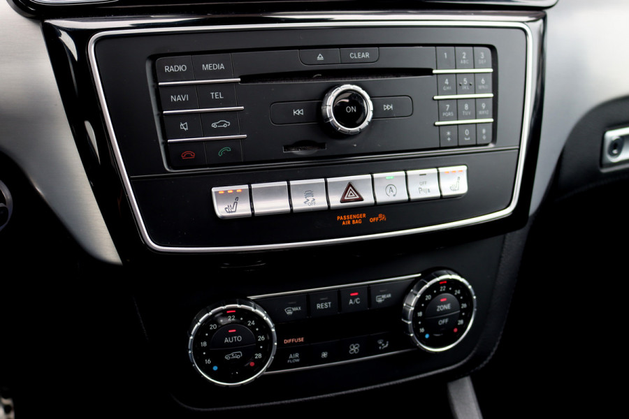Mercedes-Benz GLE 350 d 4MATIC | Luchtvering | Distronic+ | Surround Camera | Harman/Kardon | Panoramadak | Trekhaak | Memory | Dodehoekassistent | Nightpakket | Nappa Leder |