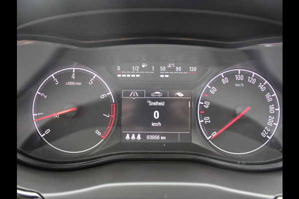 Opel Corsa 1.0 Turbo 120 Jaar Edition | TREKHAAK | NAVIGATIE | ACHTERUITRIJCAMERA |