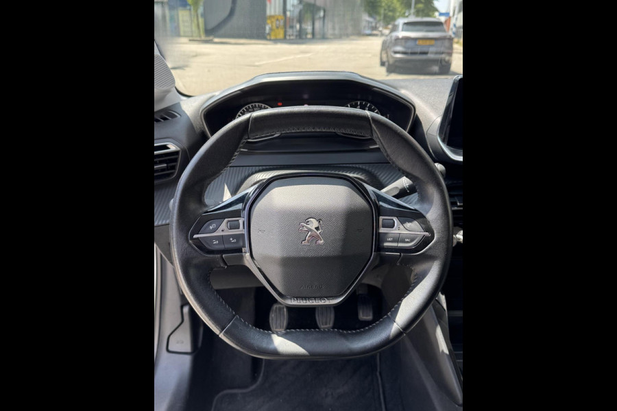 Peugeot 208 1.2 PureTech Active Pack - Apple CarPlay/Navigatie I Airco I Sport velgen I LED I PDC I 56.000 KM - Dealer onderhouden