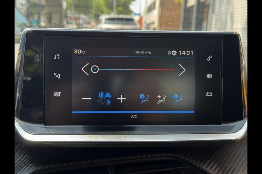 Peugeot 208 1.2 PureTech Active Pack - Apple CarPlay/Navigatie I Airco I Sport velgen I LED I PDC I 56.000 KM - Dealer onderhouden