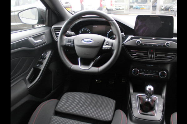 Ford FOCUS Wagon 1.5 EcoBoost ST Line Business | ELEKTRISCH SCHUIFDAK | TREKHAAK |