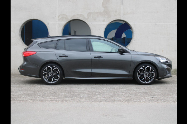 Ford FOCUS Wagon 1.5 EcoBoost ST Line Business | ELEKTRISCH SCHUIFDAK | TREKHAAK |