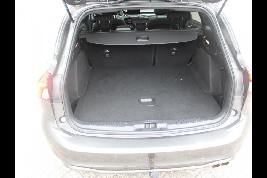 Ford FOCUS Wagon 1.5 EcoBoost ST Line Business | ELEKTRISCH SCHUIFDAK | TREKHAAK |