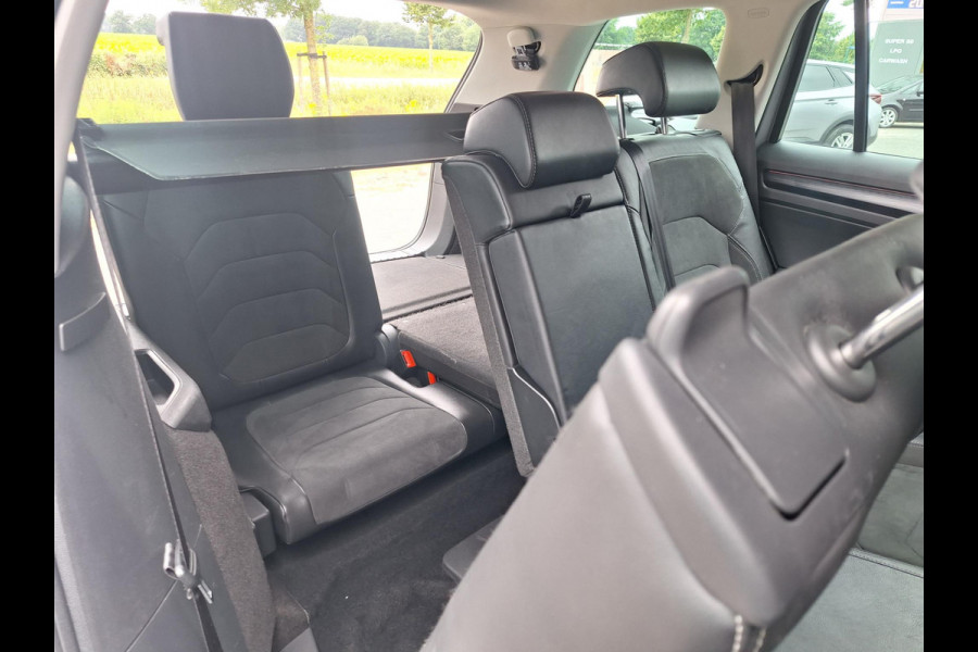 Škoda Kodiaq 1.5 TSI Business Edition 7p Automaat | LED | Leder Alcantara | Navi | Climate | (occasion)
