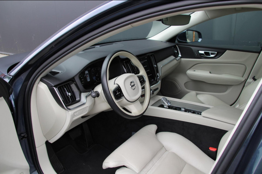 Volvo S60 2.0 B3 Inscription Trekhaak | AUTOPILOT | BLIS | Leder |