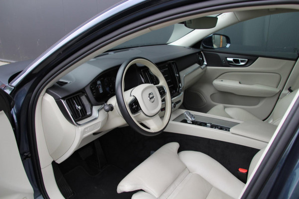 Volvo S60 2.0 B3 Inscription Trekhaak | AUTOPILOT | BLIS | Leder |