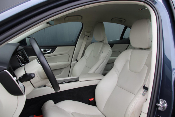 Volvo S60 2.0 B3 Inscription Trekhaak | AUTOPILOT | BLIS | Leder |