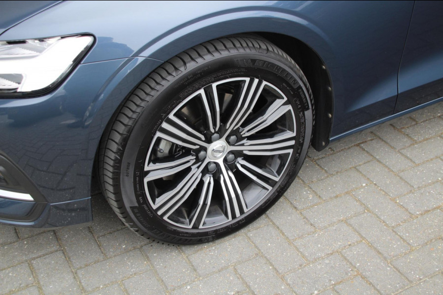 Volvo S60 2.0 B3 Inscription Trekhaak | AUTOPILOT | BLIS | Leder |