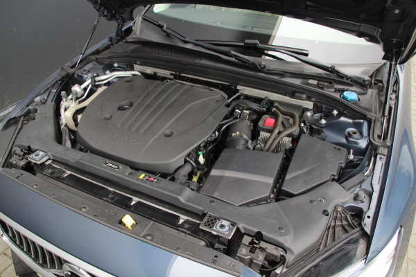 Volvo S60 2.0 B3 Inscription Trekhaak | AUTOPILOT | BLIS | Leder |