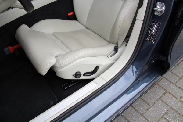 Volvo S60 2.0 B3 Inscription Trekhaak | AUTOPILOT | BLIS | Leder |
