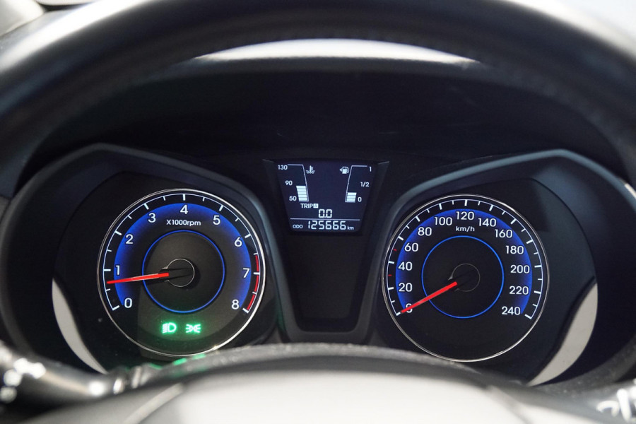 Hyundai ix20 1.4i Go! + CAMERA / TREKHAAK