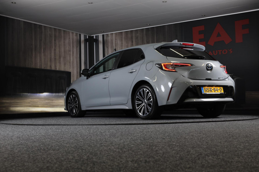 Toyota Corolla 1.8 Hybrid Business Plus / Aut / Camera / Acc / Lane Assist / Dode Hoek / Massage / Stoelverkoeling / Led / 17 Inch