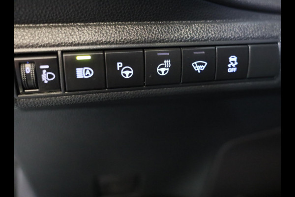 Toyota Corolla 1.8 Hybrid Business Plus / Aut / Camera / Acc / Lane Assist / Dode Hoek / Massage / Stoelverkoeling / Led / 17 Inch