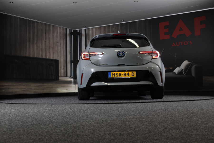 Toyota Corolla 1.8 Hybrid Business Plus / Aut / Camera / Acc / Lane Assist / Dode Hoek / Massage / Stoelverkoeling / Led / 17 Inch