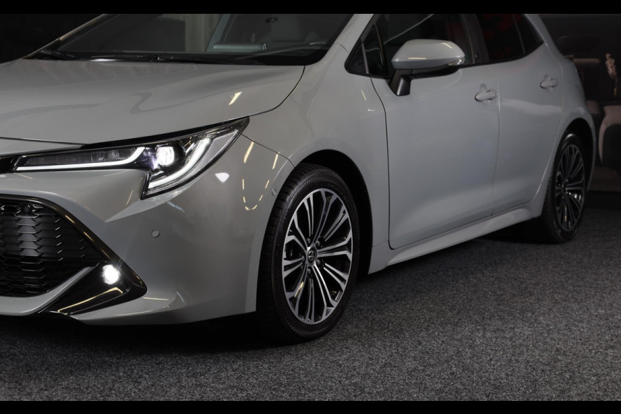 Toyota Corolla 1.8 Hybrid Business Plus / Aut / Camera / Acc / Lane Assist / Dode Hoek / Massage / Stoelverkoeling / Led / 17 Inch