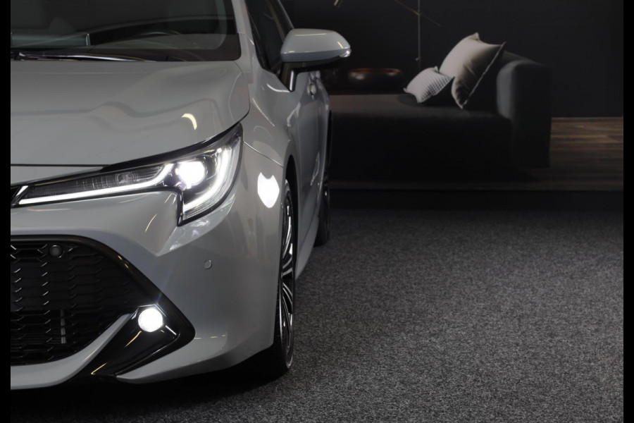 Toyota Corolla 1.8 Hybrid Business Plus / Aut / Camera / Acc / Lane Assist / Dode Hoek / Massage / Stoelverkoeling / Led / 17 Inch