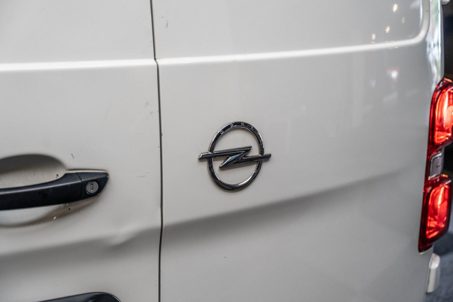 Opel Vivaro 2.0 CDTI L3H1 Edition | Camera | Trekhaak | Navi
