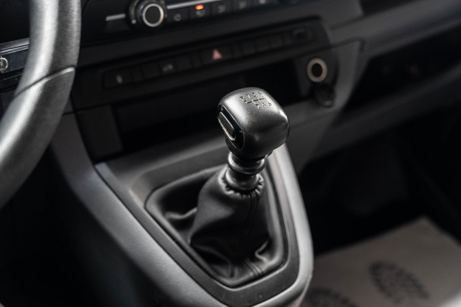 Opel Vivaro 2.0 CDTI L3H1 Edition | Camera | Trekhaak | Navi
