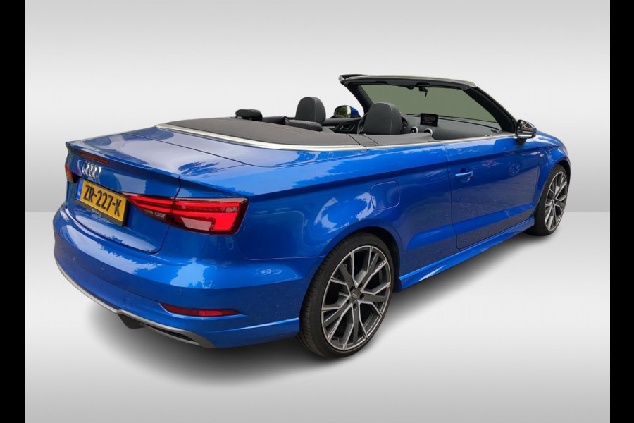Audi A3 Cabriolet 35 TFSI CoD Advance Sport / Trekhaak / Virtual Cockpit / Windscherm / B&O / Leder&Alcantara / 18'' / Keyless / Nekverwarming / Navigatie / Hill Hold / Cruise Control
