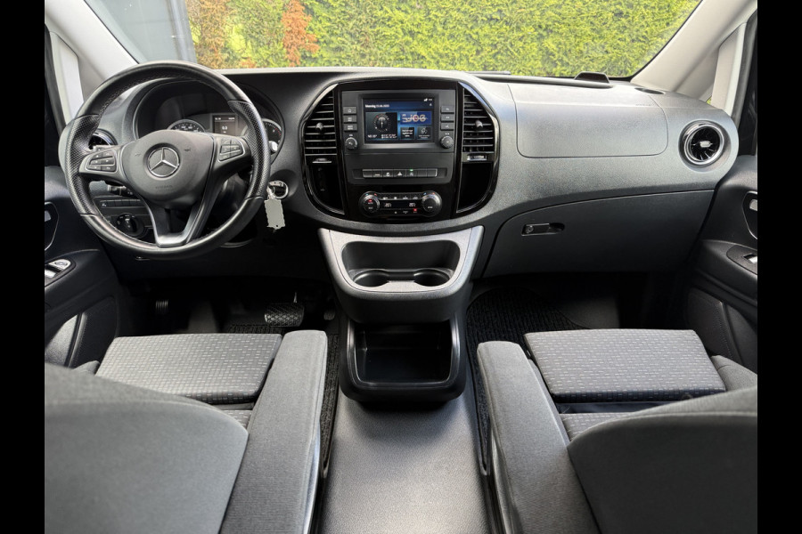 Mercedes-Benz Vito 114 CDI 136 PK AUTOMAAT / DUBBELE CABINE / 1e EIG. / TREKHAAK / CAMERA / ECC