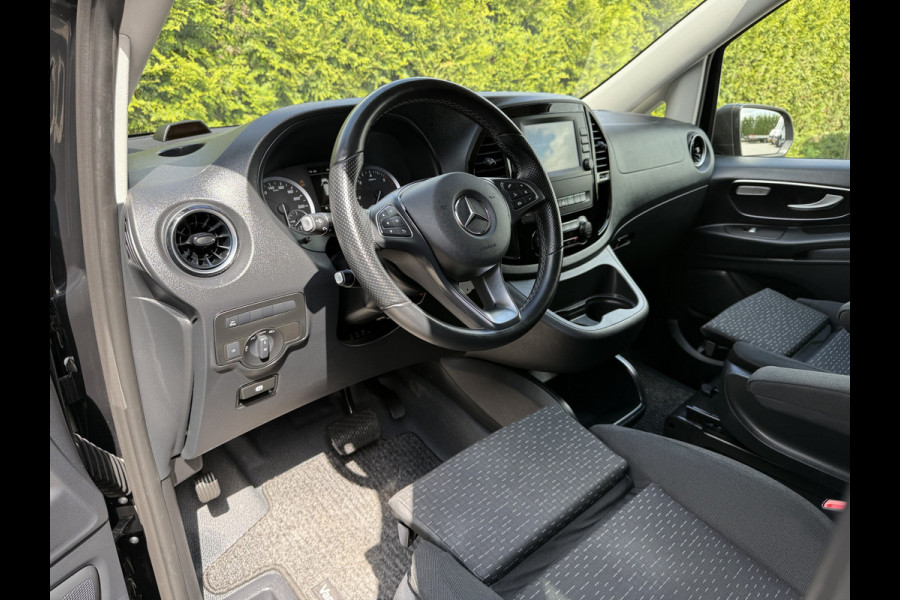 Mercedes-Benz Vito 114 CDI 136 PK AUTOMAAT / DUBBELE CABINE / 1e EIG. / TREKHAAK / CAMERA / ECC