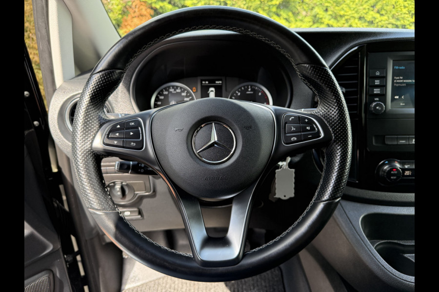 Mercedes-Benz Vito 114 CDI 136 PK AUTOMAAT / DUBBELE CABINE / 1e EIG. / TREKHAAK / CAMERA / ECC