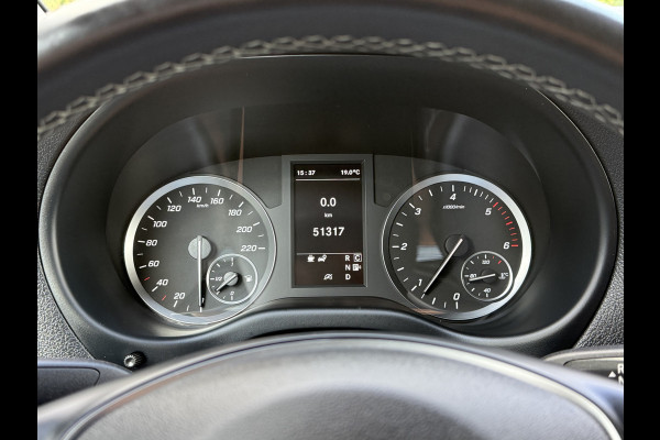 Mercedes-Benz Vito 114 CDI 136 PK AUTOMAAT / DUBBELE CABINE / 1e EIG. / TREKHAAK / CAMERA / ECC