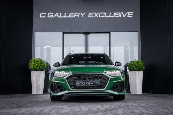 Audi RS4 Avant 2.9 TFSI quattro - Panorama | B&O | Carbon | Elek. Trekhaak | Massage