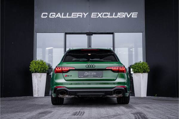 Audi RS4 Avant 2.9 TFSI quattro - Panorama | B&O | Carbon | Elek. Trekhaak | Massage