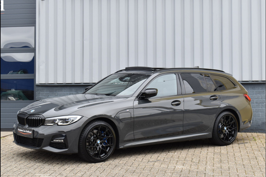 BMW 3 Serie Touring 330e M-Sport 292 Pk Individual Dravit Grijs Metallic Pano Navi Leder Laser Trekhaak Head-Up 19 Inch