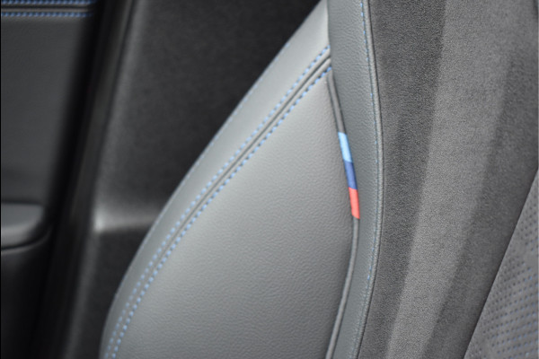 BMW 3 Serie Touring 330e M-Sport 292 Pk Individual Dravit Grijs Metallic Pano Navi Leder Laser Trekhaak Head-Up 19 Inch