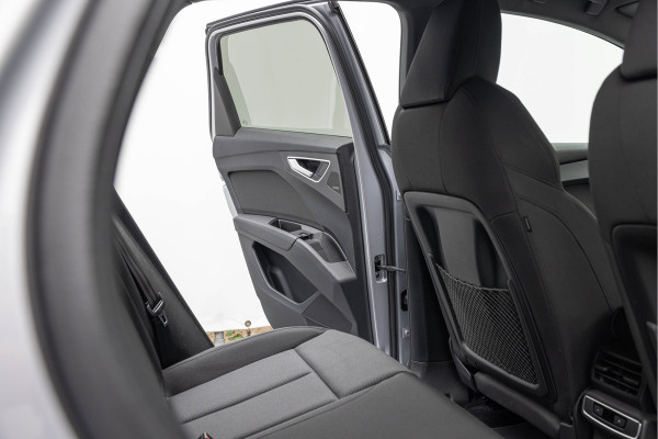 Audi Q4 e-tron 40 Launch edition Advanced Plus 77 KW Sonos Warmtepomp 20'' Matrix