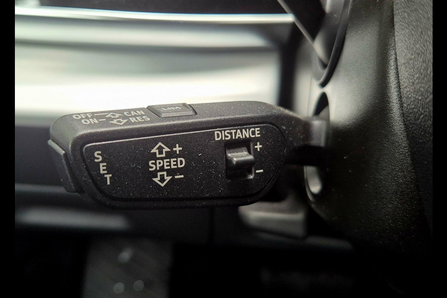 Audi Q7 60 TFSI e quattro Competition . Head-up . Sportstoelen. Panodak