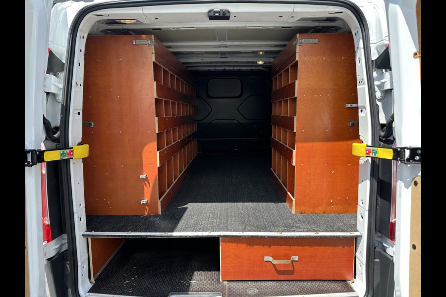 Ford Transit Custom 2.0 TDCI / L1H1 / 1e EIG. / TREKHAAK / INRICHTING / AIRCO / CRUISE / PDC / 3-ZITS