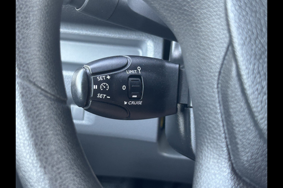 Peugeot Expert 1.5 BlueHDI 102 PK / L2H1 / TREKHAAK / AIRCO / CRUISE / BLUETOOTH / ORIG. NL