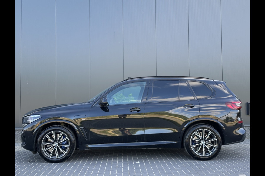 BMW X5 xDrive45e M PACK 395pk PANO ECC CAMERA LEDER SPORTVELGEN