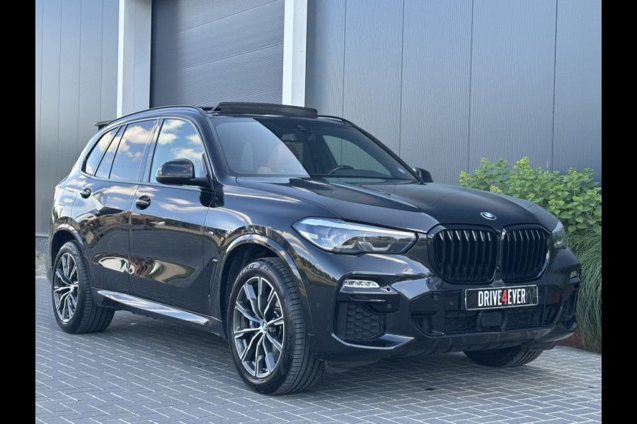 BMW X5 xDrive45e M PACK 395pk PANO ECC CAMERA LEDER SPORTVELGEN