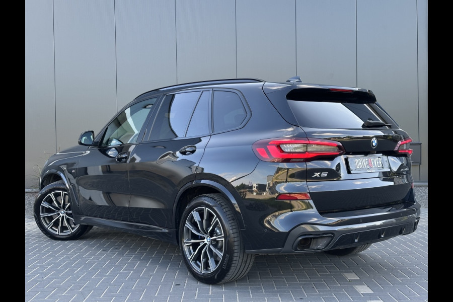 BMW X5 xDrive45e M PACK 395pk PANO ECC CAMERA LEDER SPORTVELGEN