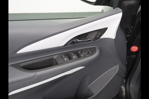 Opel Ampera-E 65 kWh Carplay/Android Auto Business Executive Ecc Stoelverwarming PDC DAB Bluetooth Connected services Cruise Control Keyless Led Regen-Licht Sensor