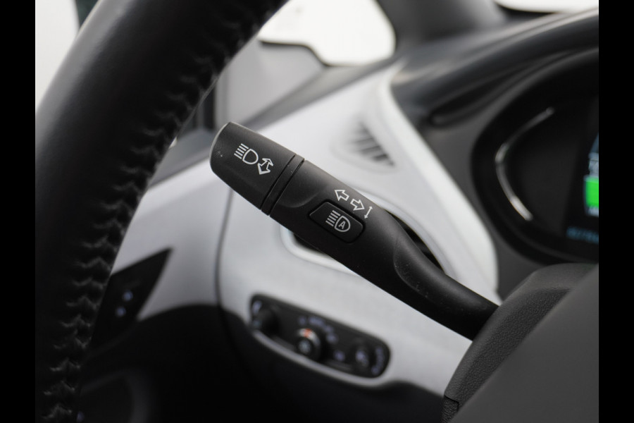 Opel Ampera-E 65 kWh Carplay/Android Auto Business Executive Ecc Stoelverwarming PDC DAB Bluetooth Connected services Cruise Control Keyless Led Regen-Licht Sensor