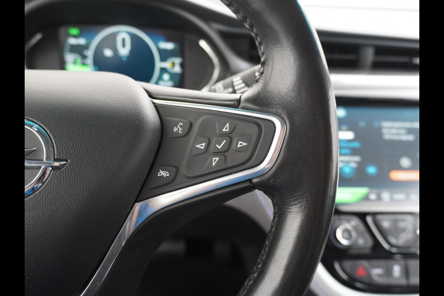 Opel Ampera-E 65 kWh Carplay/Android Auto Business Executive Ecc Stoelverwarming PDC DAB Bluetooth Connected services Cruise Control Keyless Led Regen-Licht Sensor