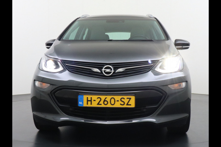 Opel Ampera-E 65 kWh Carplay/Android Auto Business Executive Ecc Stoelverwarming PDC DAB Bluetooth Connected services Cruise Control Keyless Led Regen-Licht Sensor