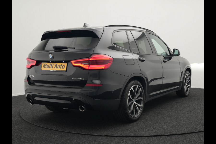 BMW X3 xDrive30e Sportline Plug in Hybrid | PHEV | Trekhaak af Fabriek | Camera | Lederen Sportstoelen Memory | 20"L.M | Apple Carplay | Stuurverwaming | Sfeerverlichting | Navi Prof |