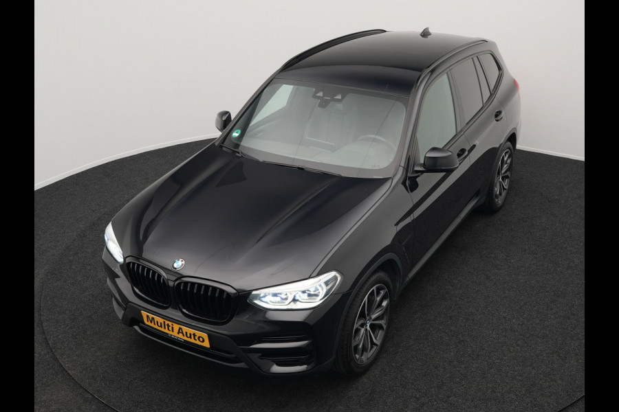 BMW X3 xDrive30e Sportline Plug in Hybrid | PHEV | Trekhaak af Fabriek | Camera | Lederen Sportstoelen Memory | 20"L.M | Apple Carplay | Stuurverwaming | Sfeerverlichting | Navi Prof |